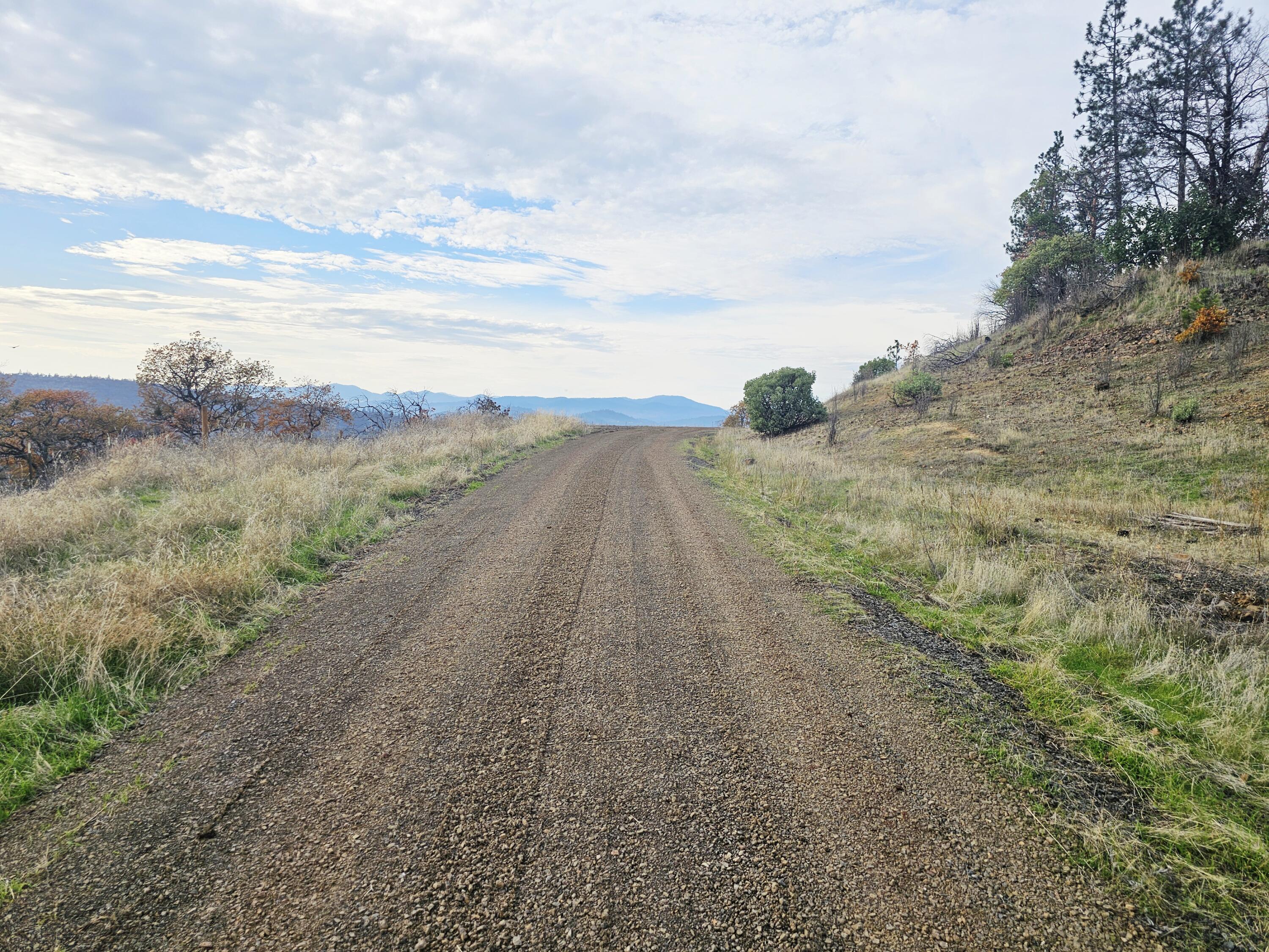 2162 Butte Falls Highway Eagle Point, OR 97524 - Photo 25 of 63 25 Driveway to Second Pad
