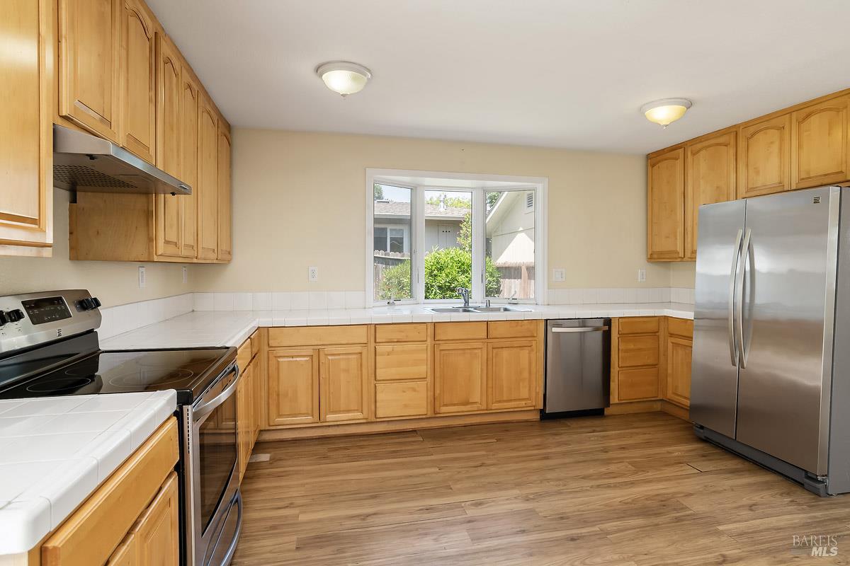 1135 4th Street Novato, CA 94945 - Photo 9 of 47