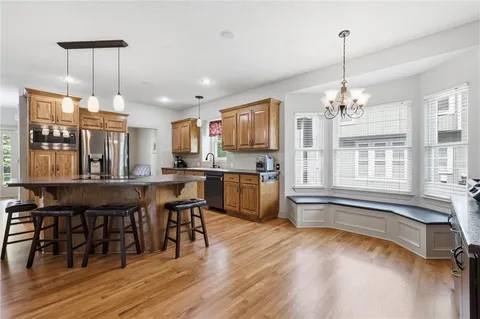 $495,000 | 21414 Clearcreek Parkway, Shawnee, KS 66218