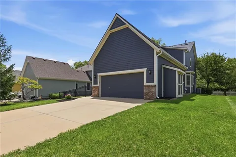 $495,000 | 21414 Clearcreek Parkway, Shawnee, KS 66218