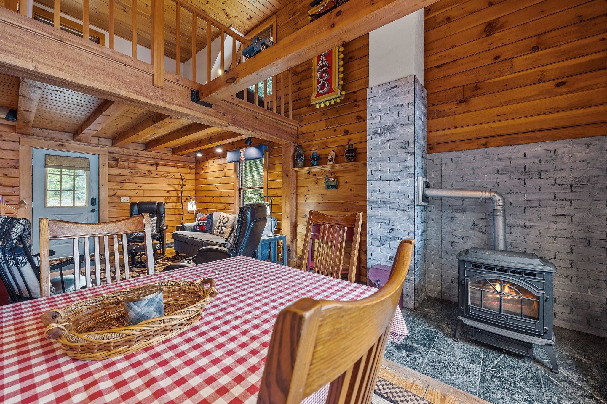72 Circle Point Road Sanbornton, NH 03269 - Photo 8 of 40