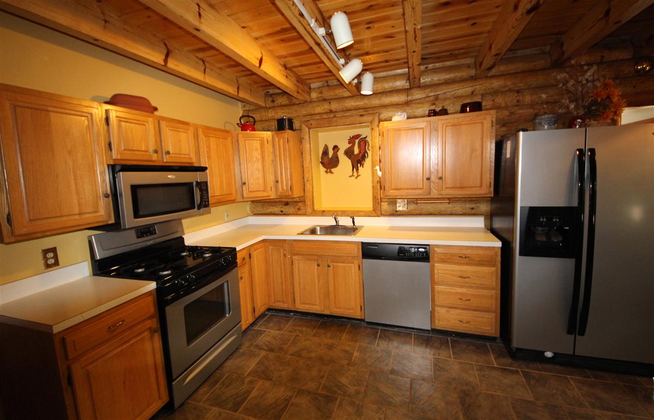 4170 Euclid Road Interlochen, MI 49643 - Photo 9 of 28 1819518-8.JPG