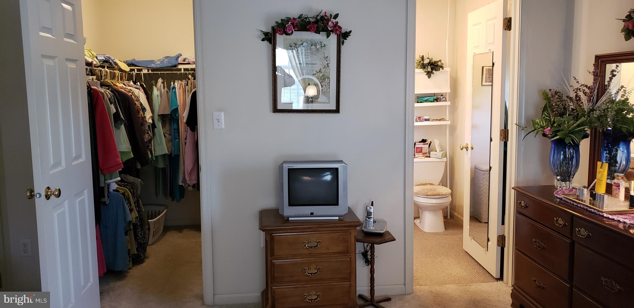 90 Rock Road Ephrata, PA 17522 - Photo 15 of 43 Walk-In Closet & Master Bath