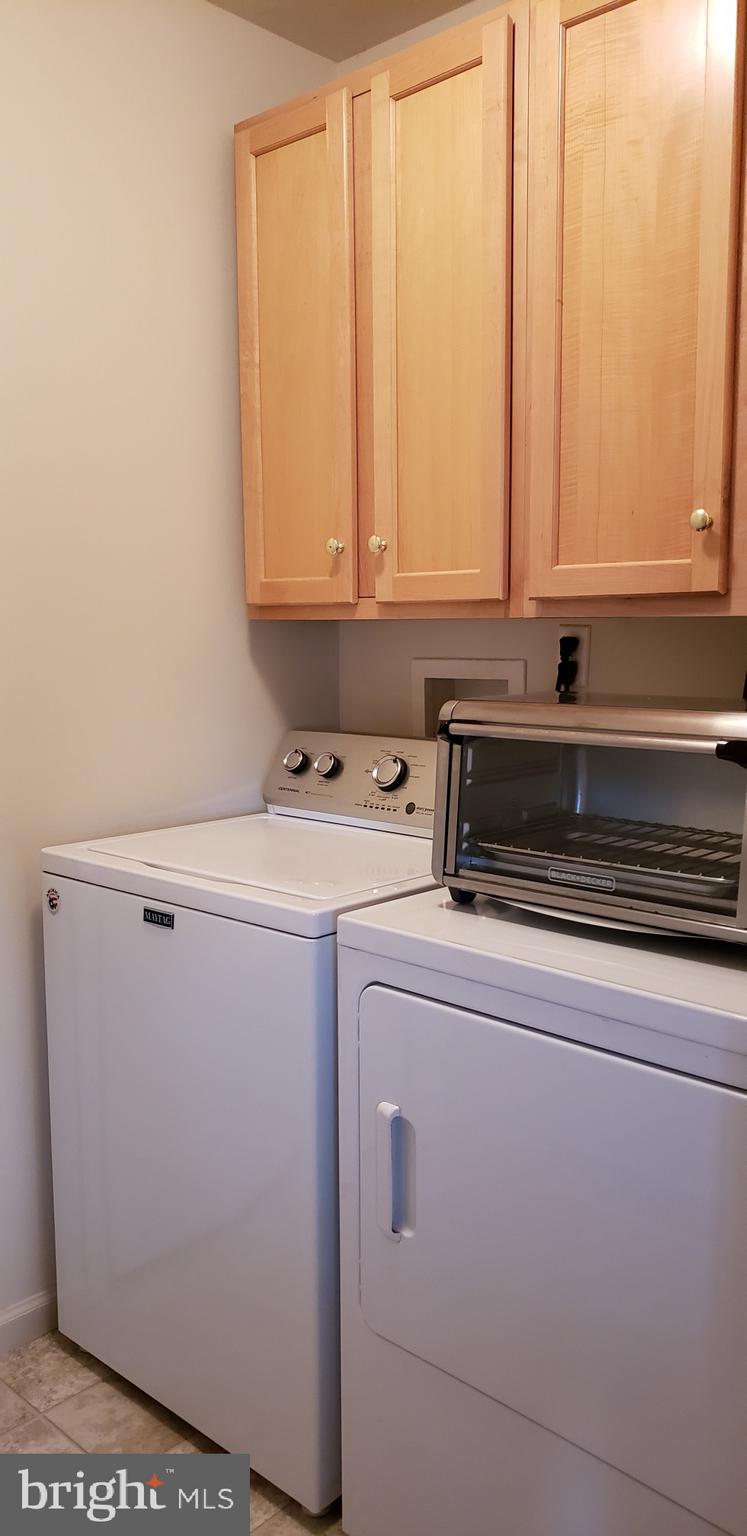90 Rock Road Ephrata, PA 17522 - Photo 25 of 43 Laundry