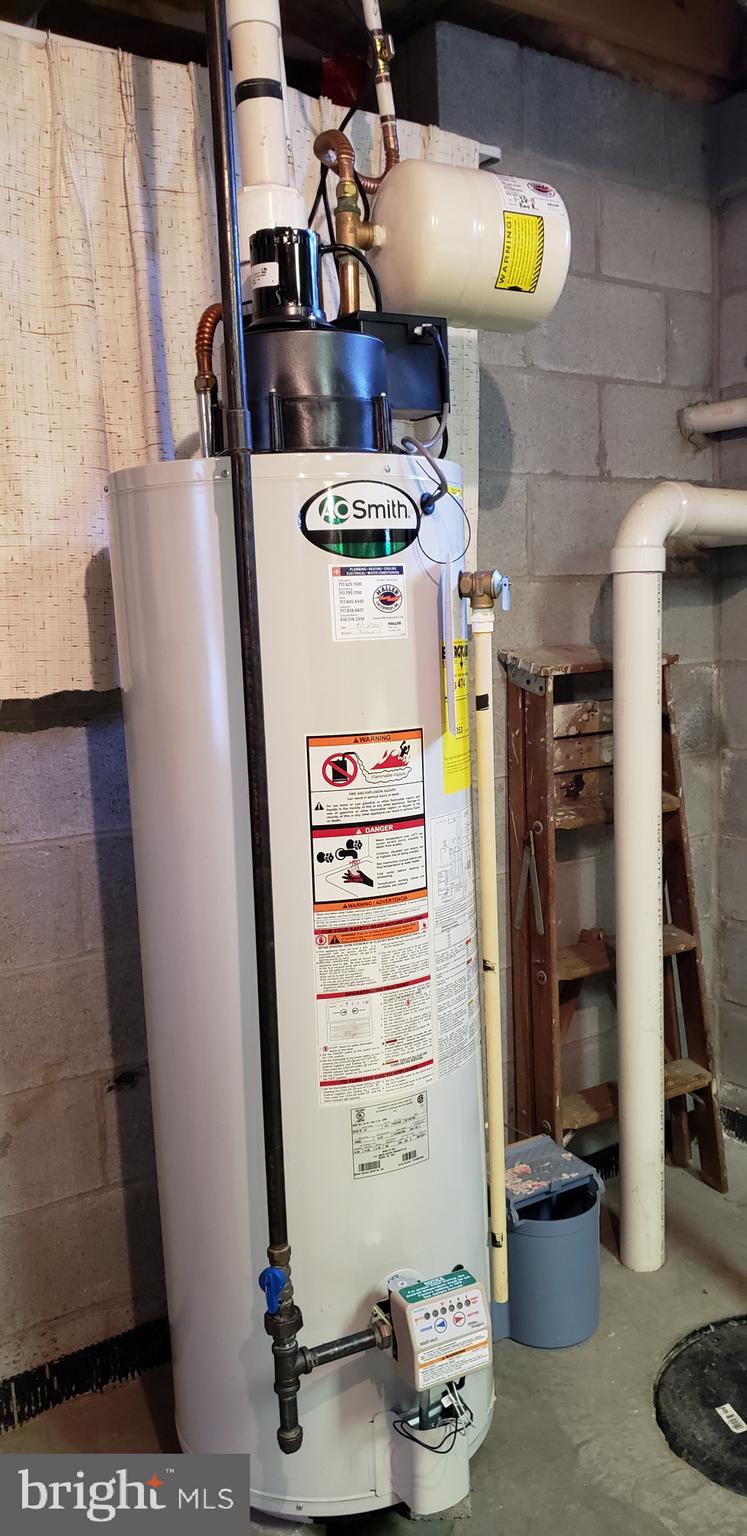 90 Rock Road Ephrata, PA 17522 - Photo 37 of 43 Water Heater