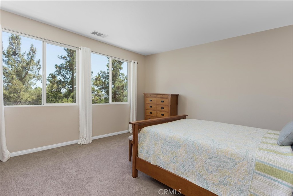 33369 Gold Mountain Road Yucaipa, CA 92399 - Photo 35 of 65 Upstairs bedroom #1