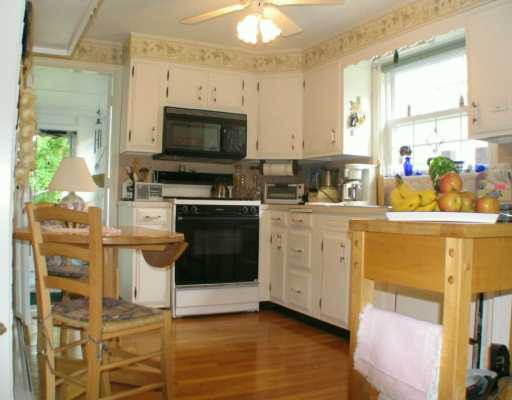 171 Calaman Road Cranston, RI 02910 - Photo 3 of 8 Kitchen.