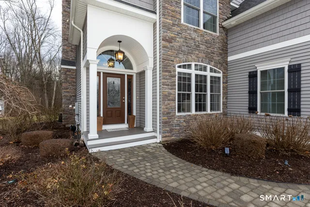 $795,000 | 85 Steeplechase Drive, Southington, CT 06489