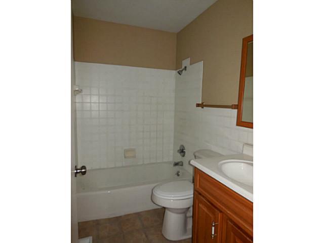 4448 Okell Road Columbus, OH 43224 - Photo 12 of 24 Gallery Image 12