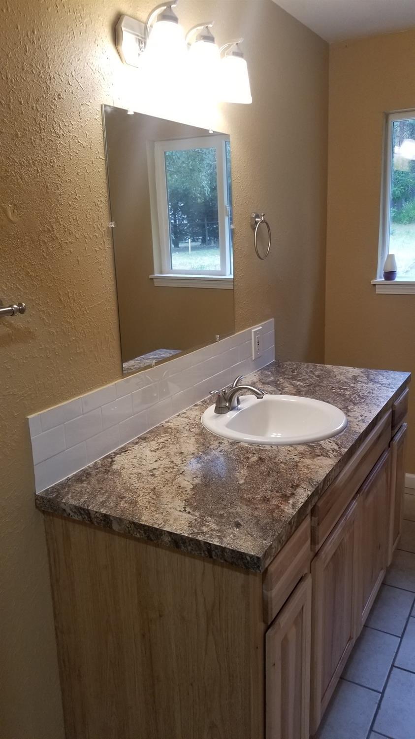 4180 New Hope Road Grants Pass, OR 97527 - Photo 9 of 20 Additional Photo