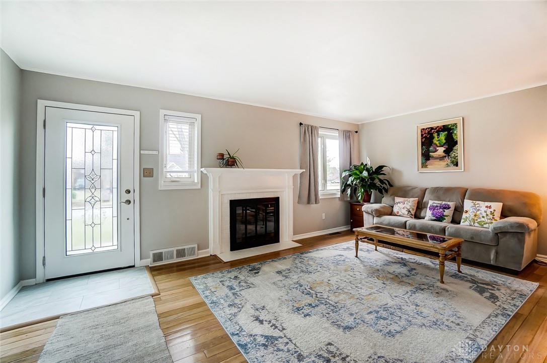 201 North Bromfield Road Kettering, OH 45429 - Photo 4 of 55 Gallery Image 4