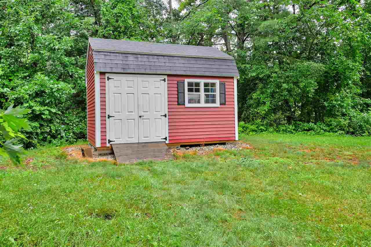11 Rte 13 Amherst, NH 03031 - Photo 32 of 32