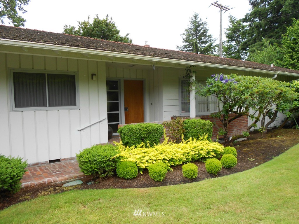 2237 Cascade Way Longview, WA 98632 - Photo 6 of 7 Gallery Image 6