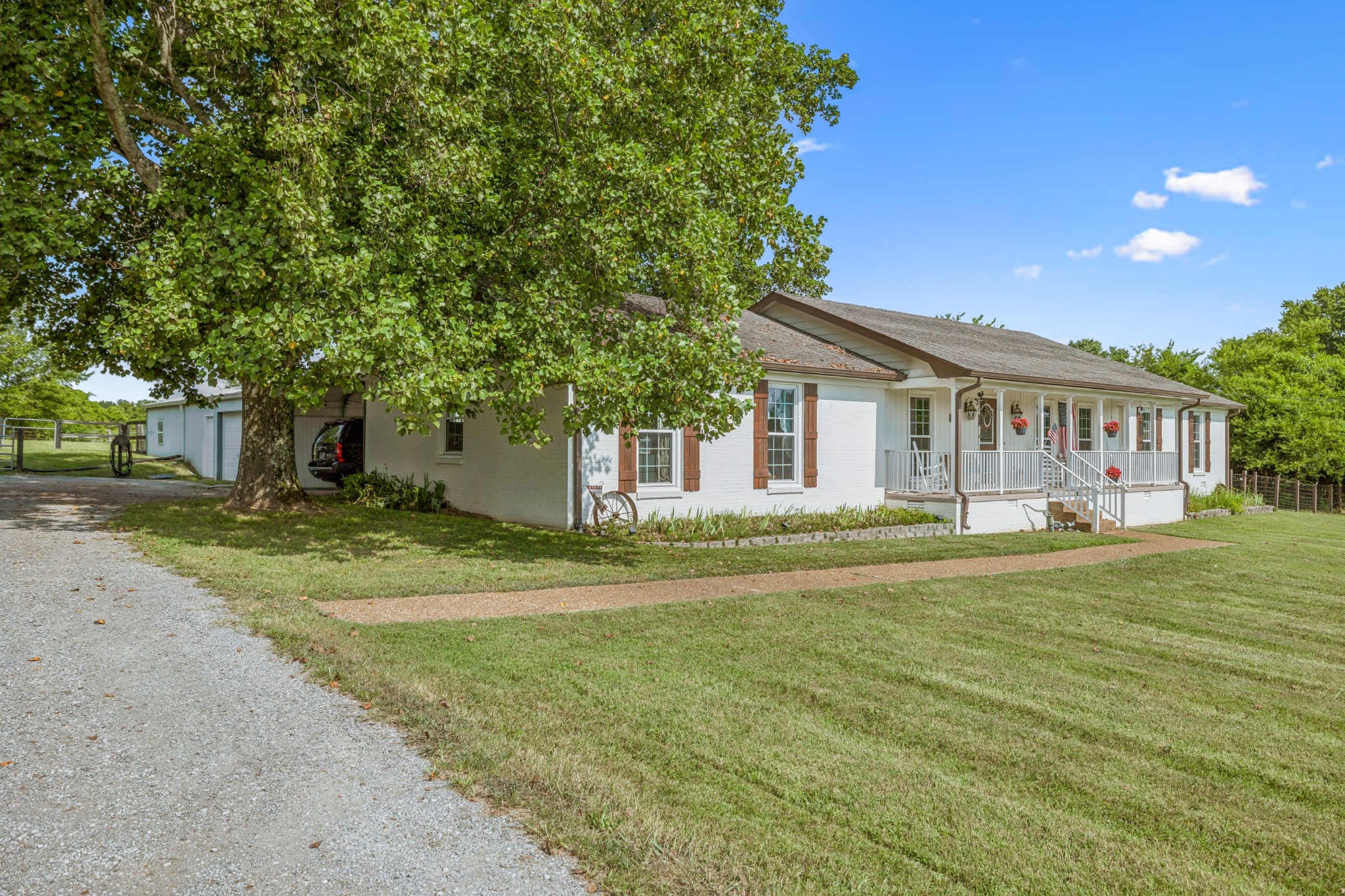 6227 Ladd Road Franklin, TN 37067 - Photo 8 of 64 Gallery Image 8