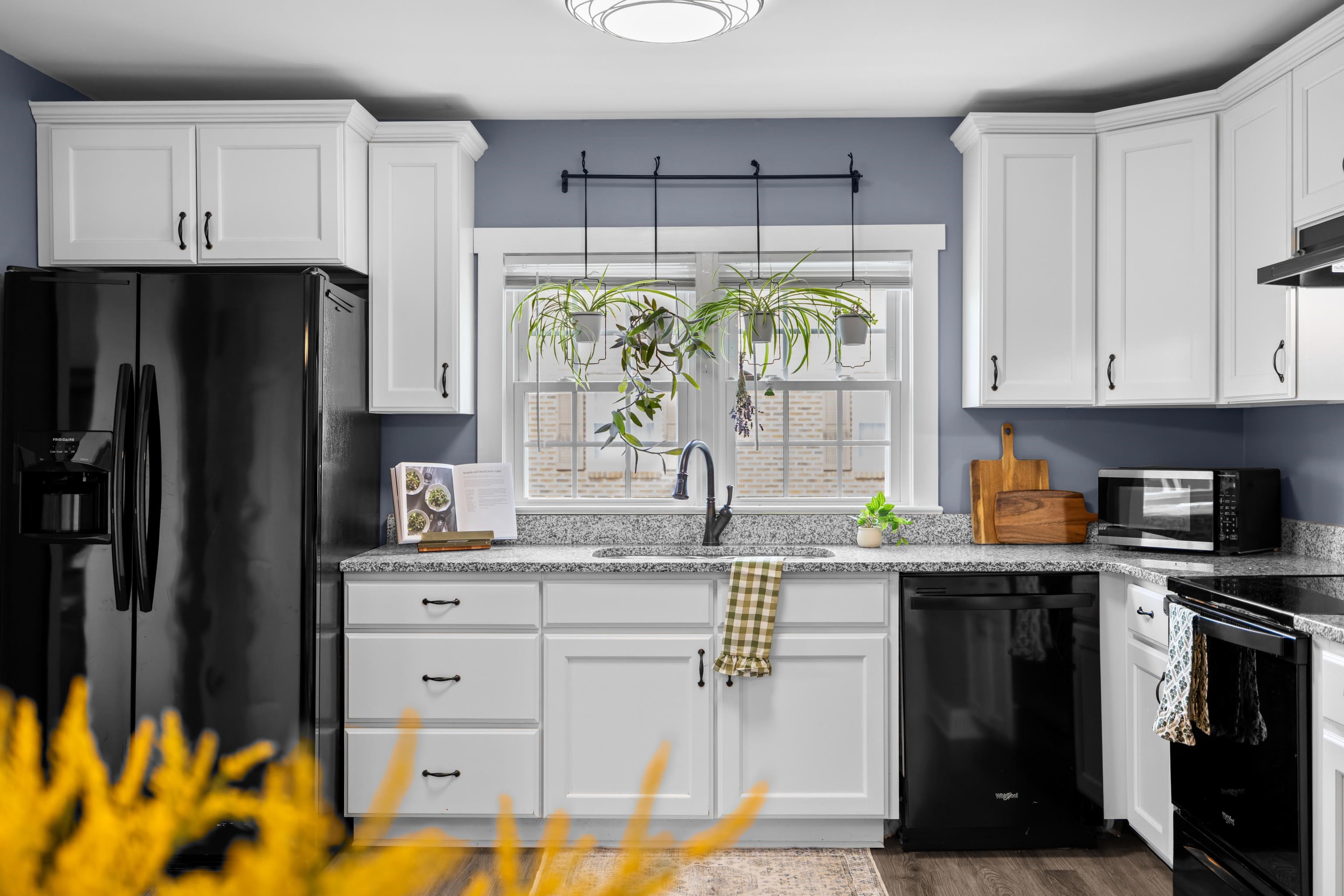 151 Stuart Avenue Stuarts Draft, VA 24477 - Photo 19 of 75