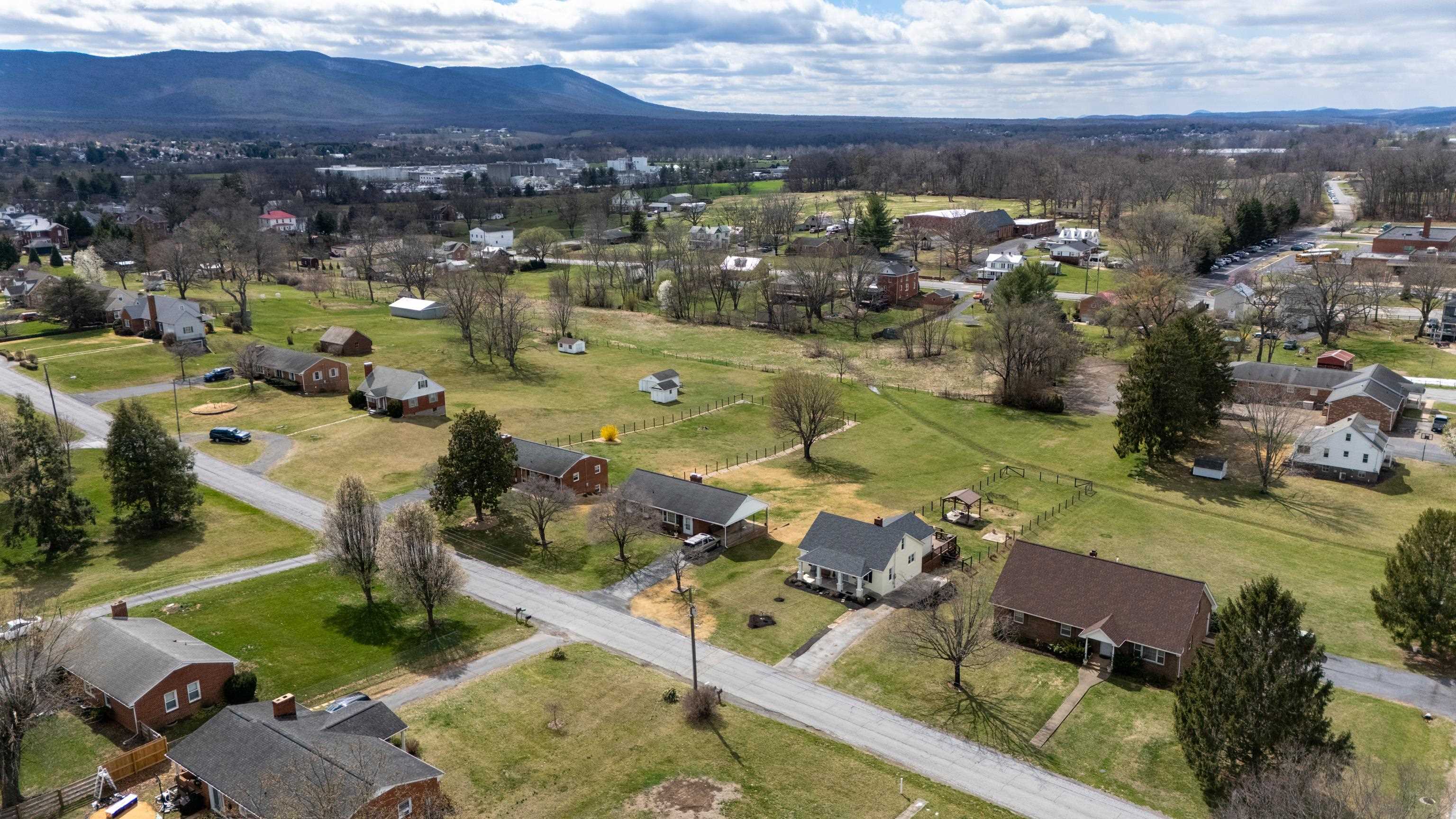 151 Stuart Avenue Stuarts Draft, VA 24477 - Photo 70 of 75