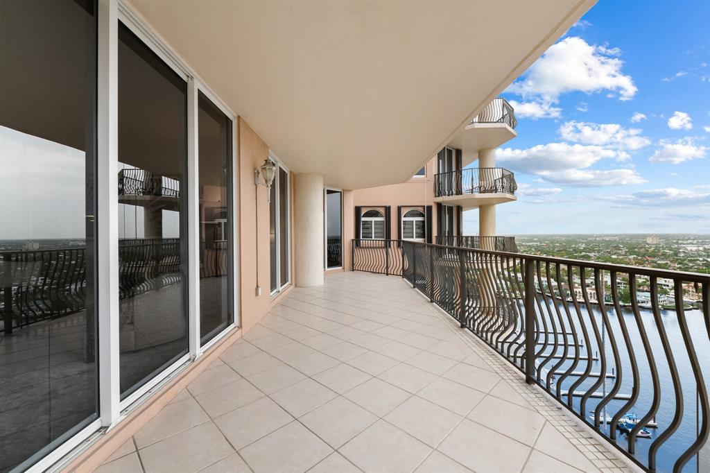 100 South Birch Road, Unit 2403 Fort Lauderdale, FL 33316 - Photo 10 of 26 a view of a balcony