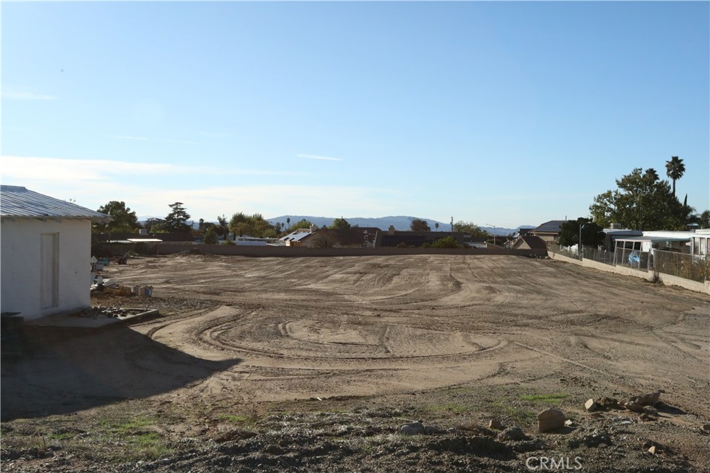 1002 California Street Calimesa, CA 92320 - Photo 10 of 14