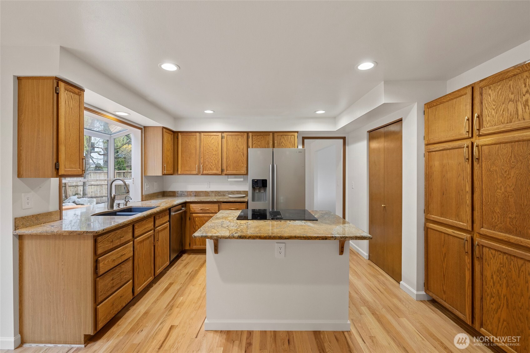 2064 Hoquiam Court Northeast Renton, WA 98059 - Photo 12 of 40