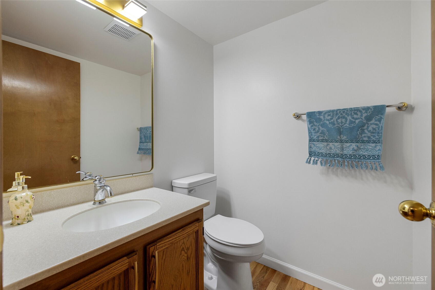 2064 Hoquiam Court Northeast Renton, WA 98059 - Photo 19 of 40