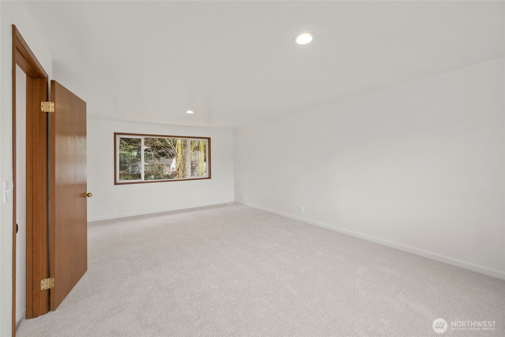 2064 Hoquiam Court Northeast Renton, WA 98059 - Photo 20 of 40