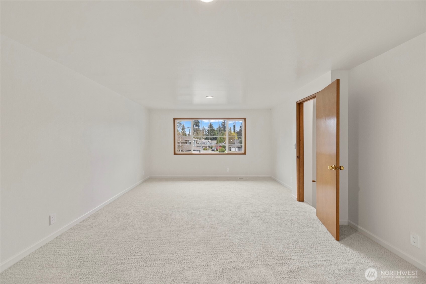 2064 Hoquiam Court Northeast Renton, WA 98059 - Photo 21 of 40