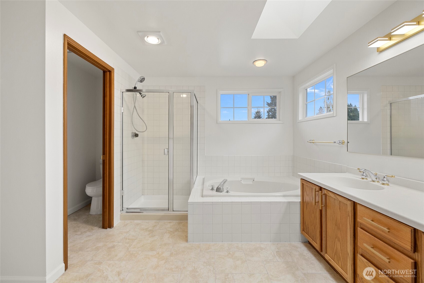 2064 Hoquiam Court Northeast Renton, WA 98059 - Photo 28 of 40