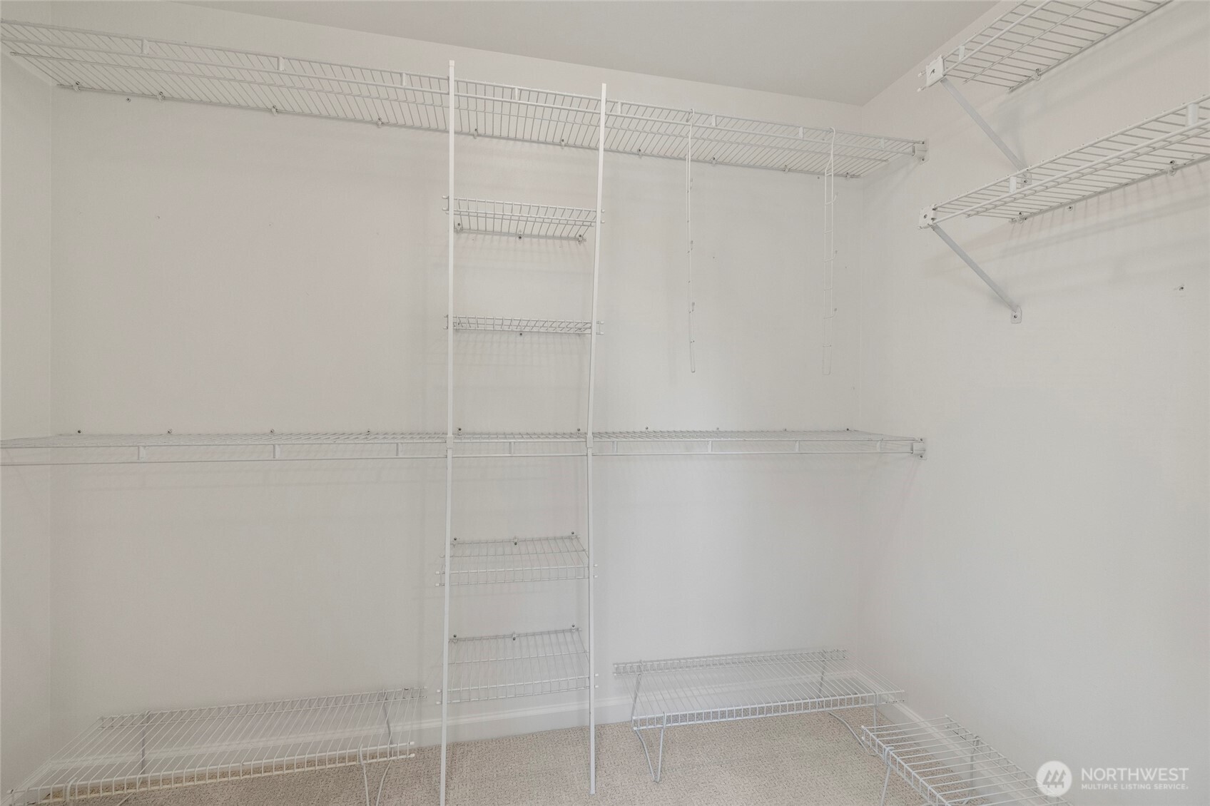 2064 Hoquiam Court Northeast Renton, WA 98059 - Photo 29 of 40