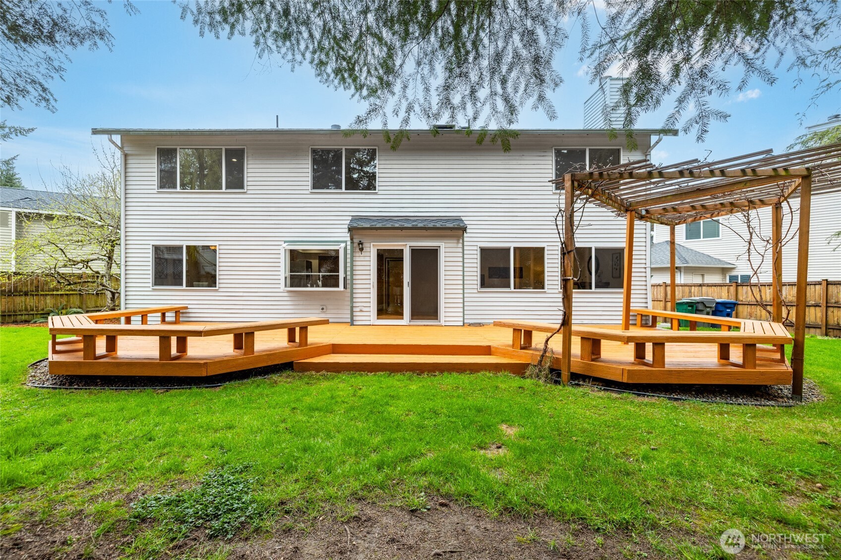 2064 Hoquiam Court Northeast Renton, WA 98059 - Photo 30 of 40