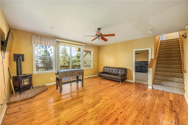 $798,000 | 295 Fairway Drive, Lake Arrowhead, CA 92352