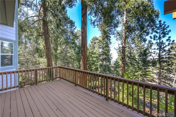 $798,000 | 295 Fairway Drive, Lake Arrowhead, CA 92352
