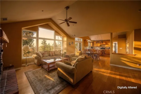 $798,000 | 295 Fairway Drive, Lake Arrowhead, CA 92352