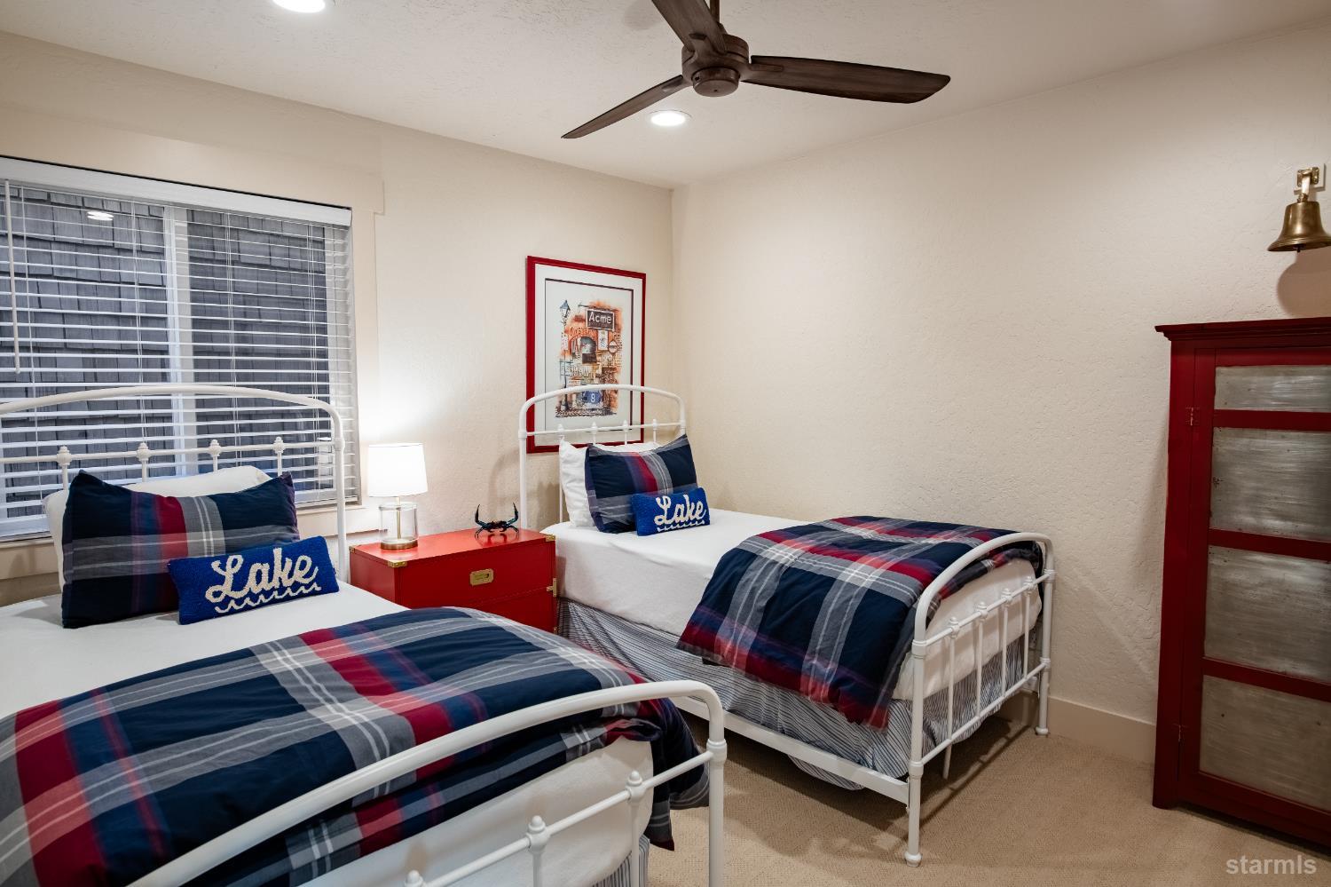 2081 Venice Drive, Unit 280 South Lake Tahoe, CA 96150 - Photo 29 of 37 a bedroom with a bed and a flat screen tv