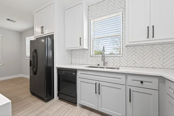 $1,750 | 2075 Road 5707 Cleveland Tx 77327, Cleveland, TX 77327