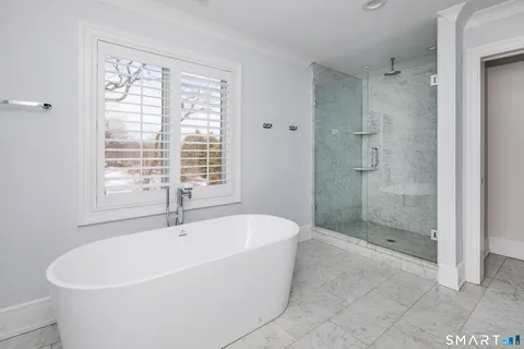 $3,000,000 | 70 Meadow Ridge Road, Fairfield, CT 06890