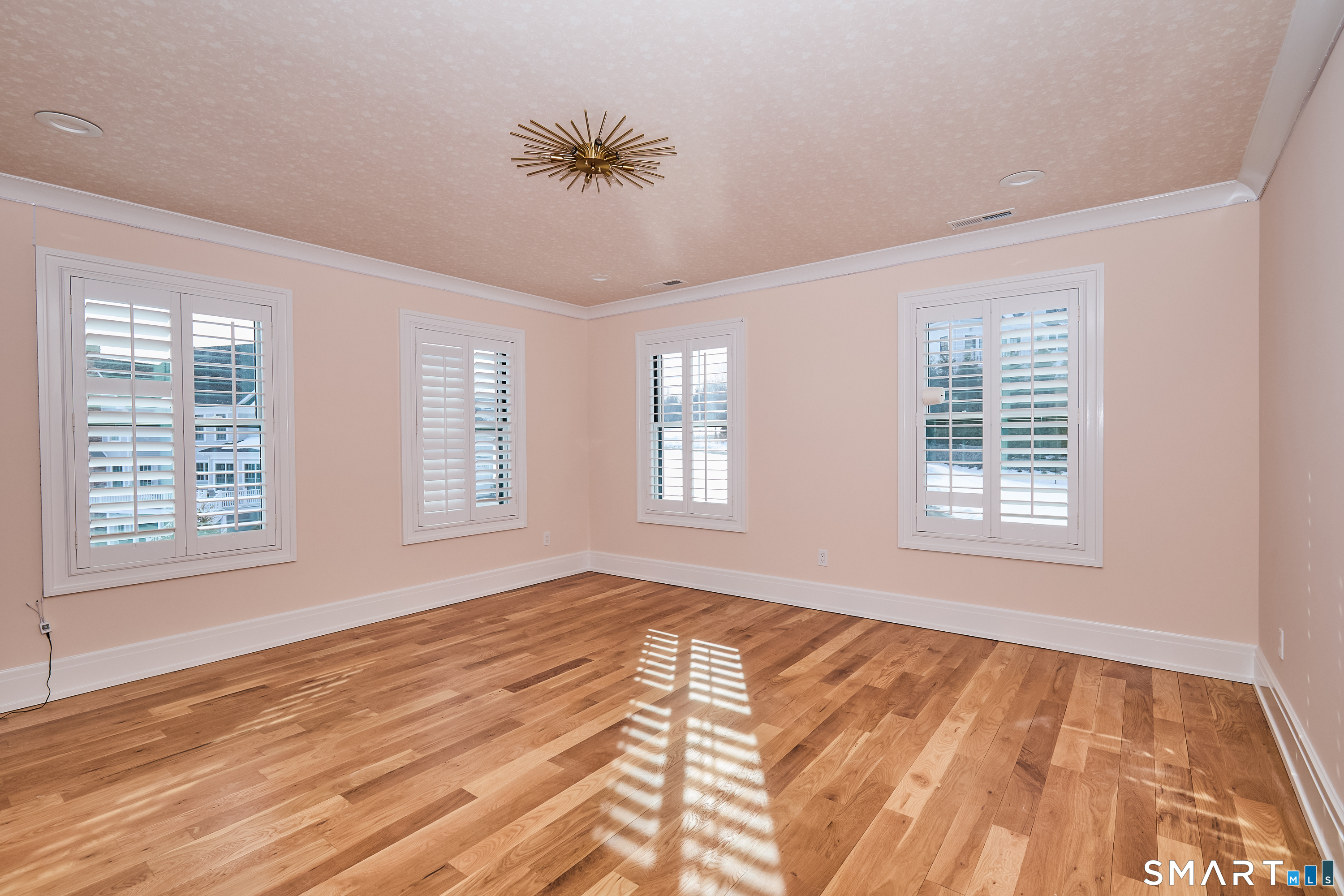 70 Meadow Ridge Road Fairfield, CT 06890 - Photo 23 of 40