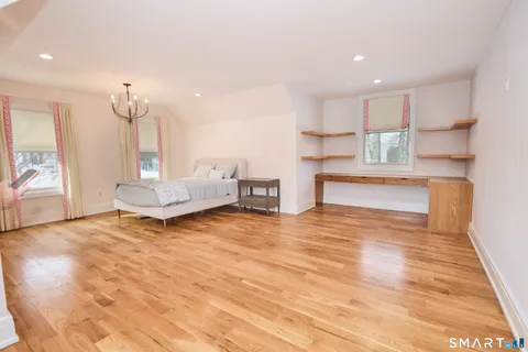 $3,000,000 | 70 Meadow Ridge Road, Fairfield, CT 06890