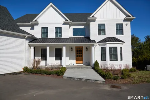 $3,000,000 | 70 Meadow Ridge Road, Fairfield, CT 06890