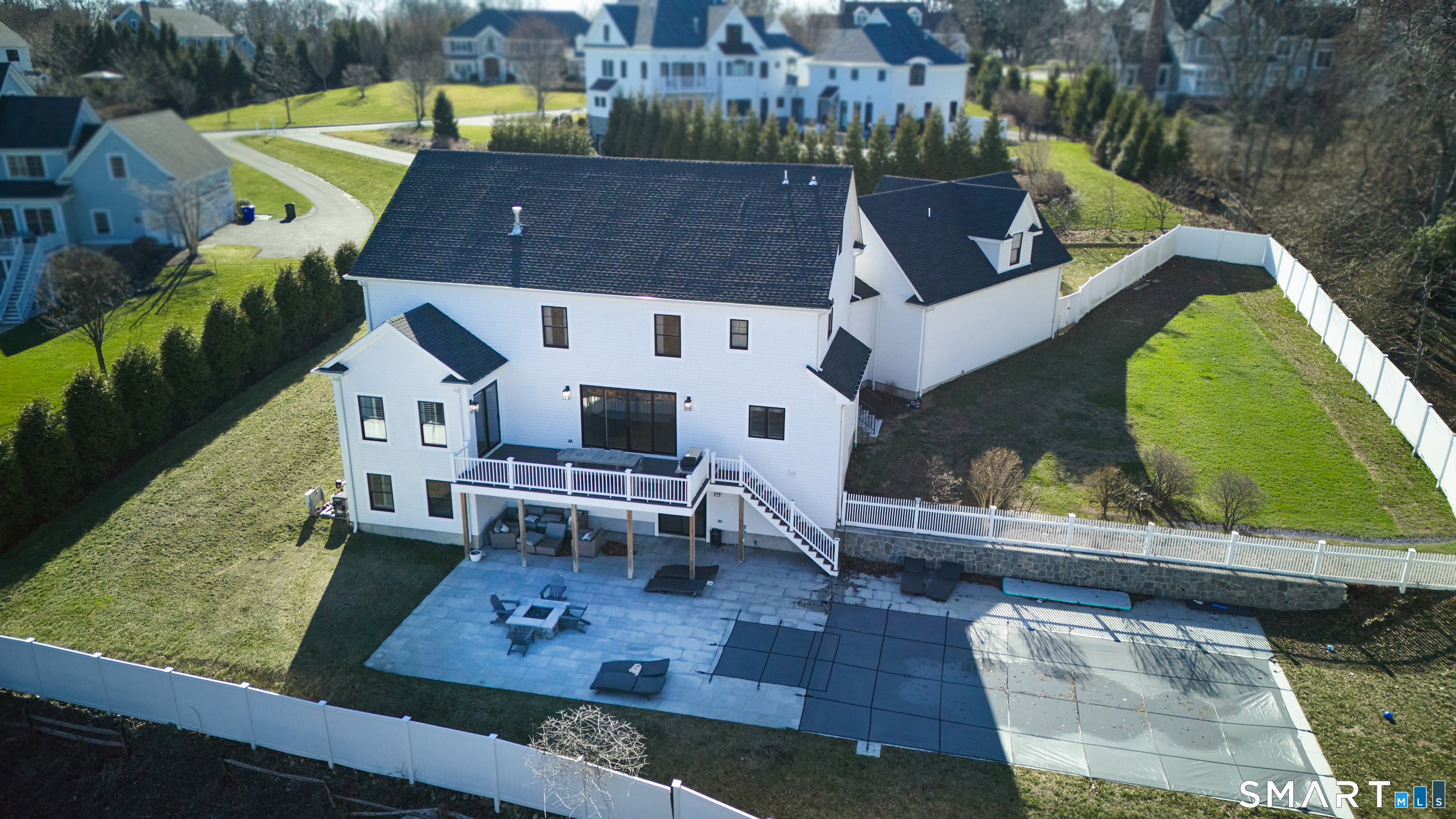 70 Meadow Ridge Road Fairfield, CT 06890 - Photo 33 of 40