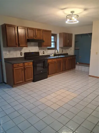 $1,300 | 18 A Ugo Drive, Unit A, Newburgh, NY 12550
