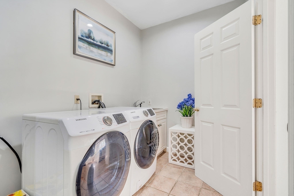 153 Walpole Street Dover, MA 02030 - Photo 32 of 42 a utility room with dryer and washer
