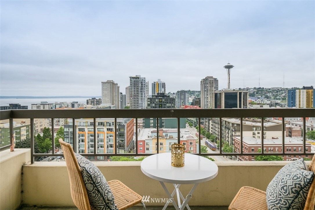 2201 3rd Avenue, Unit 1404 Seattle, WA 98121 - Photo 2 of 25
