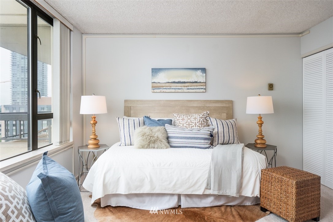 2201 3rd Avenue, Unit 1404 Seattle, WA 98121 - Photo 11 of 25