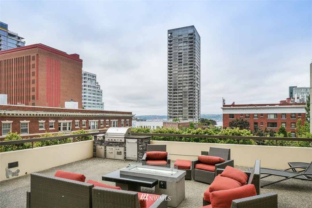 2201 3rd Avenue, Unit 1404 Seattle, WA 98121 - Photo 23 of 25