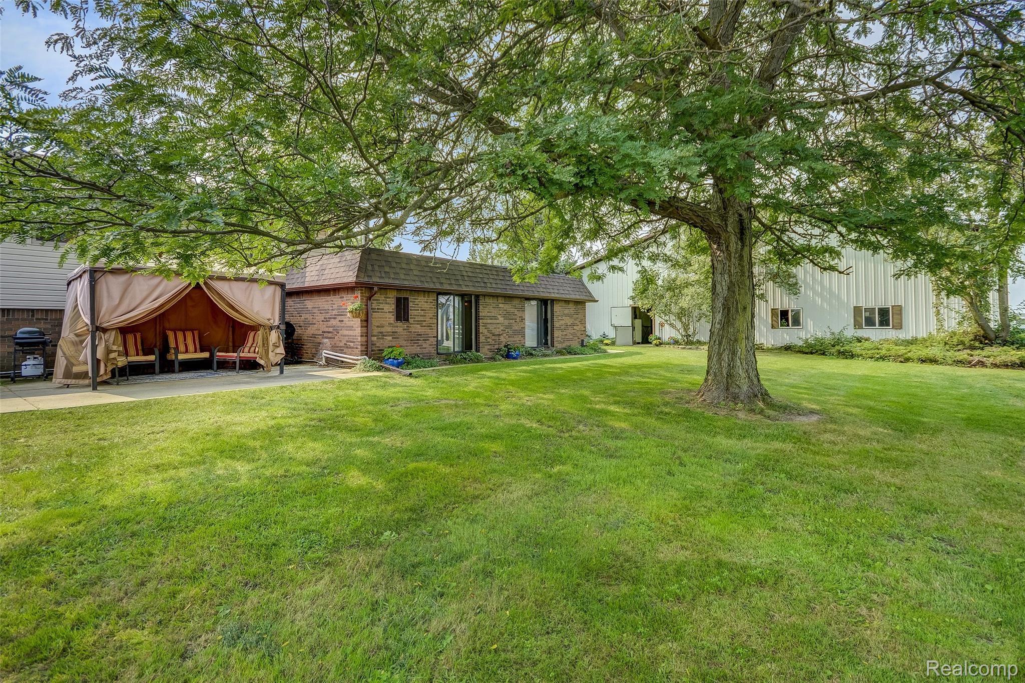 9691 Chinavare Road Newport, MI 48166 - Photo 31 of 52 Chinavare_40.jpg