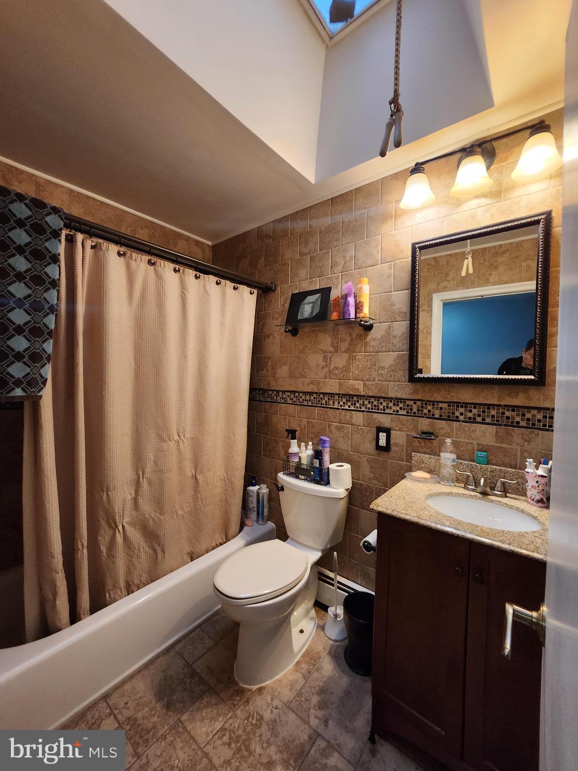 9985 South Canterbury Road Philadelphia, PA 19114 - Photo 15 of 19