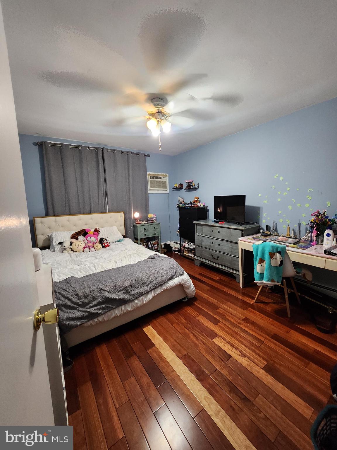 9985 South Canterbury Road Philadelphia, PA 19114 - Photo 17 of 19