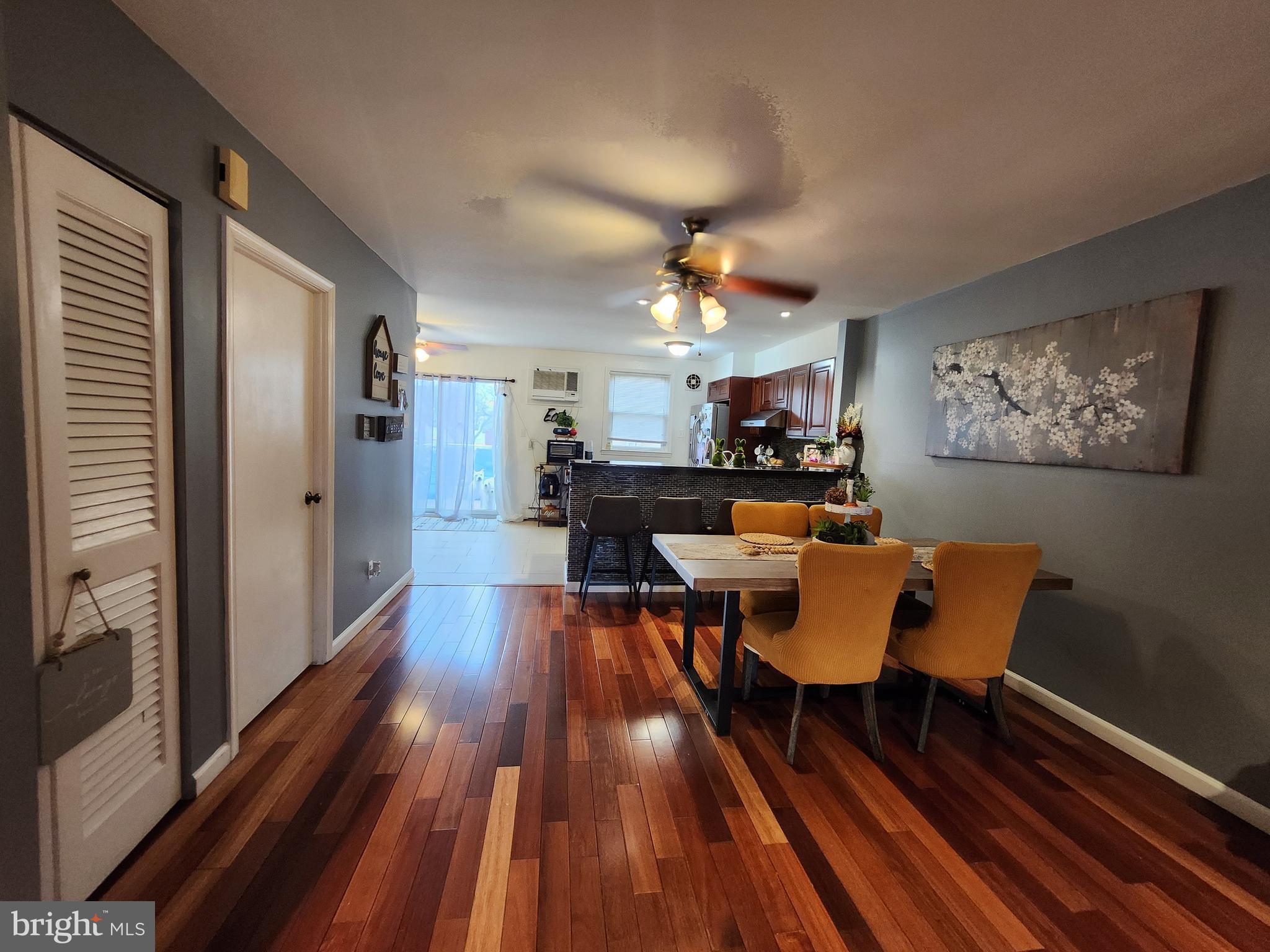 9985 South Canterbury Road Philadelphia, PA 19114 - Photo 6 of 19