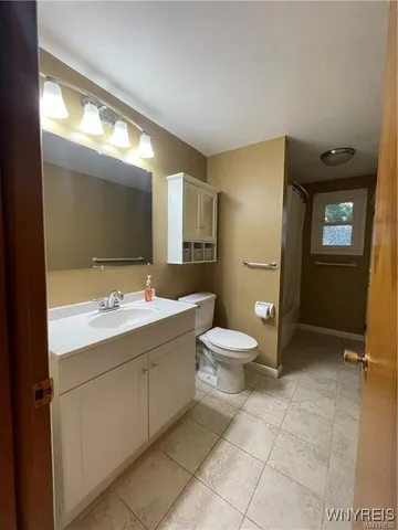 $2,350 | 35 Tomcyn Drive, Amherst, NY 14221