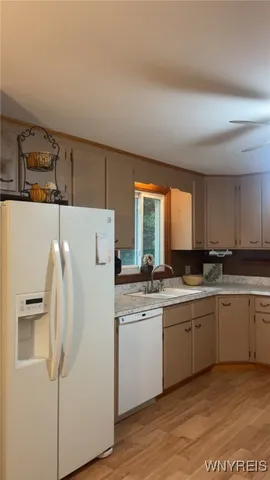 $2,350 | 35 Tomcyn Drive, Amherst, NY 14221